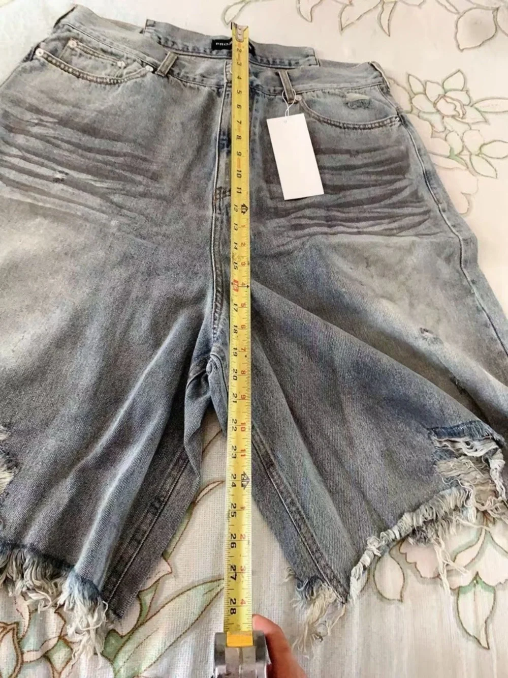 Washed Distressed Frayed‎ Tassel Wrinkled Denim Shorts 34